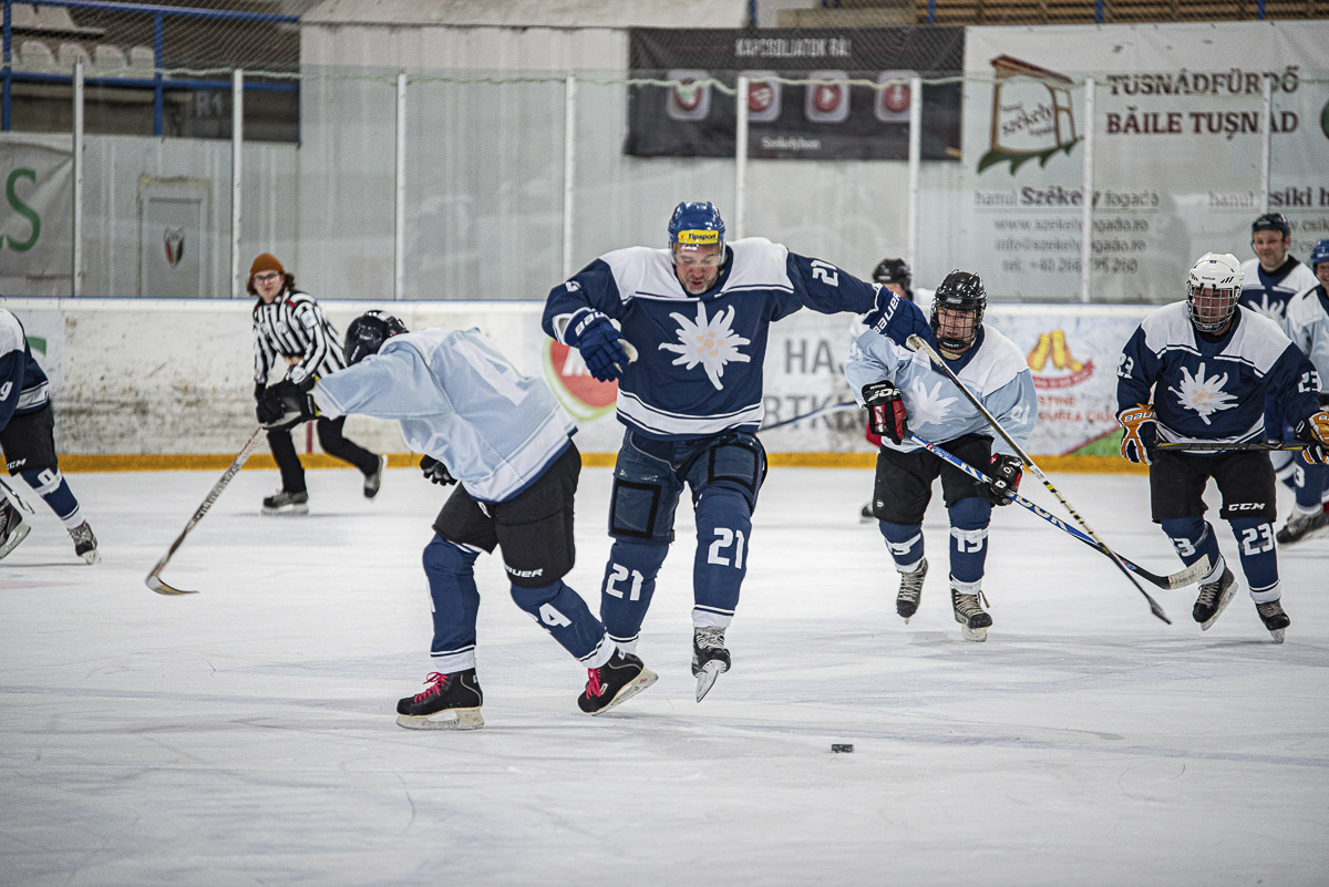 „Sosem felejtettelek el titeket…”
